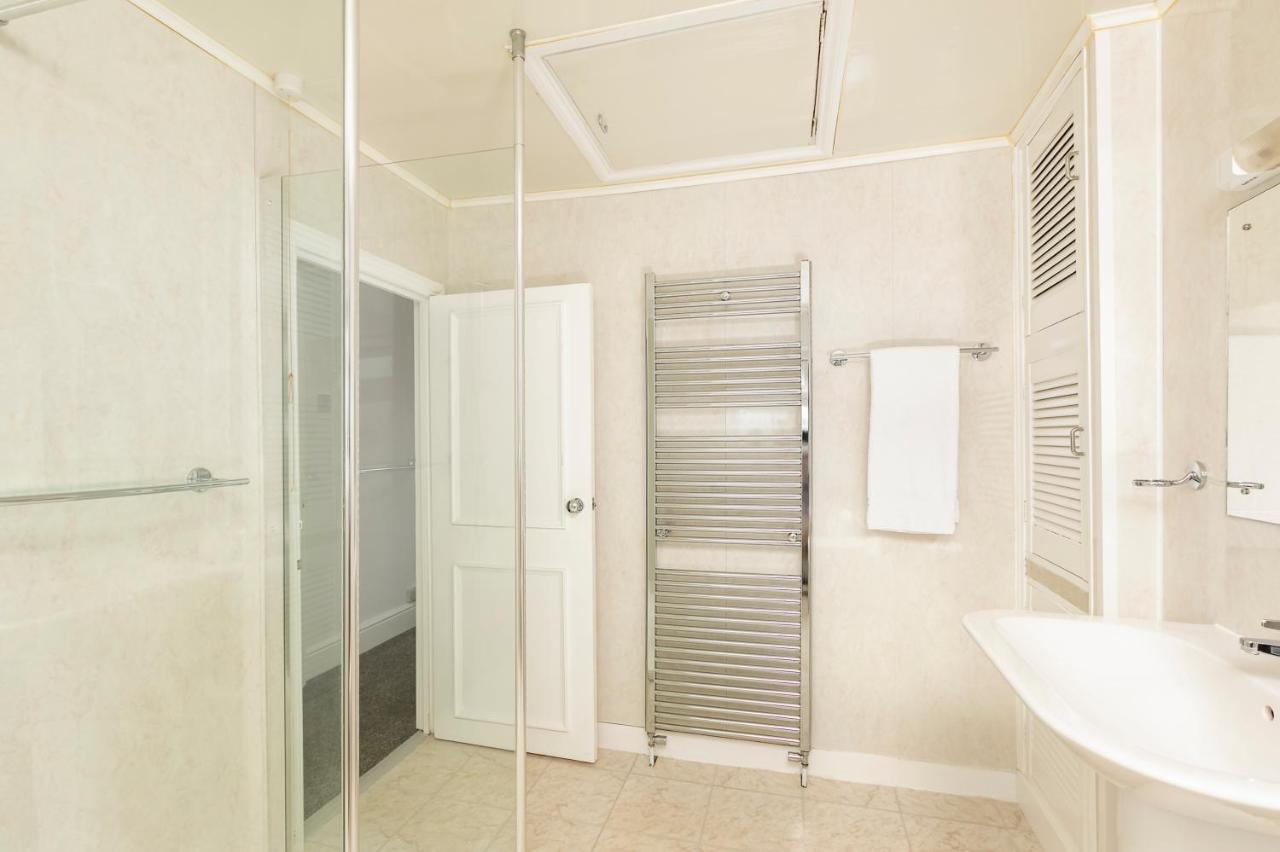 Skyvillion - 2 Bed In Finchley- 2 Mins Walk To East Finchley Tube Station Appartement Londres
